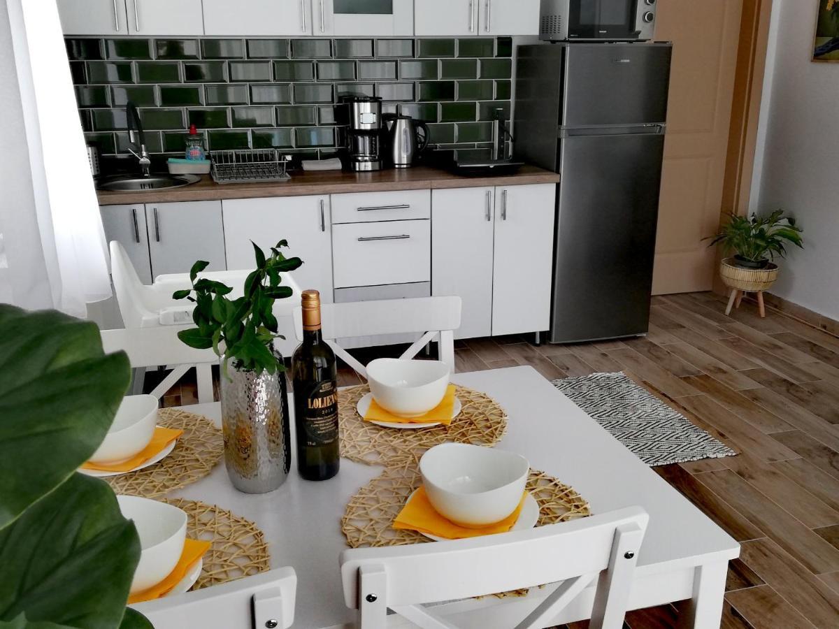 Happy Apartments Balatonlelle Exterior photo