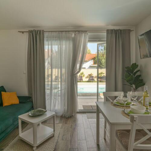 Happy Apartments Balatonlelle Exterior photo