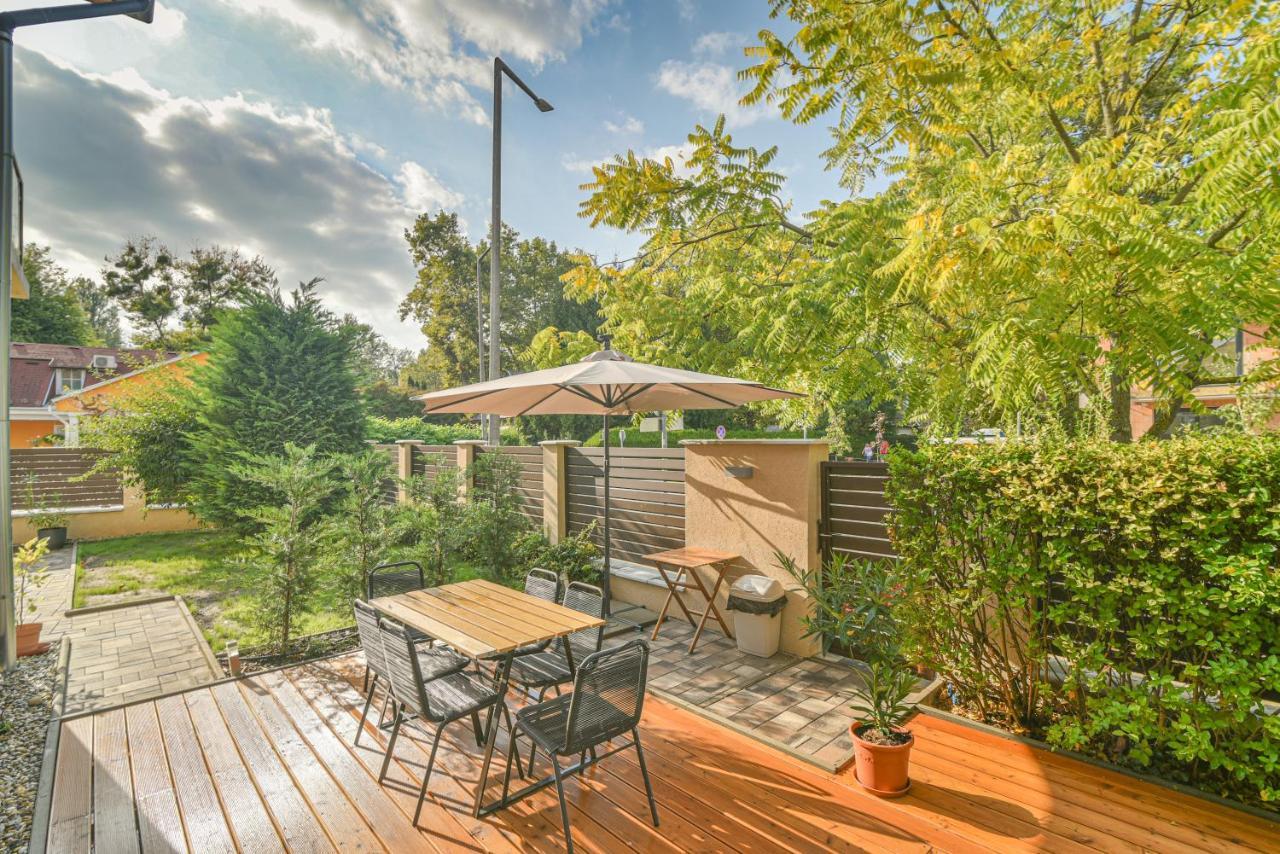 Happy Apartments Balatonlelle Exterior photo