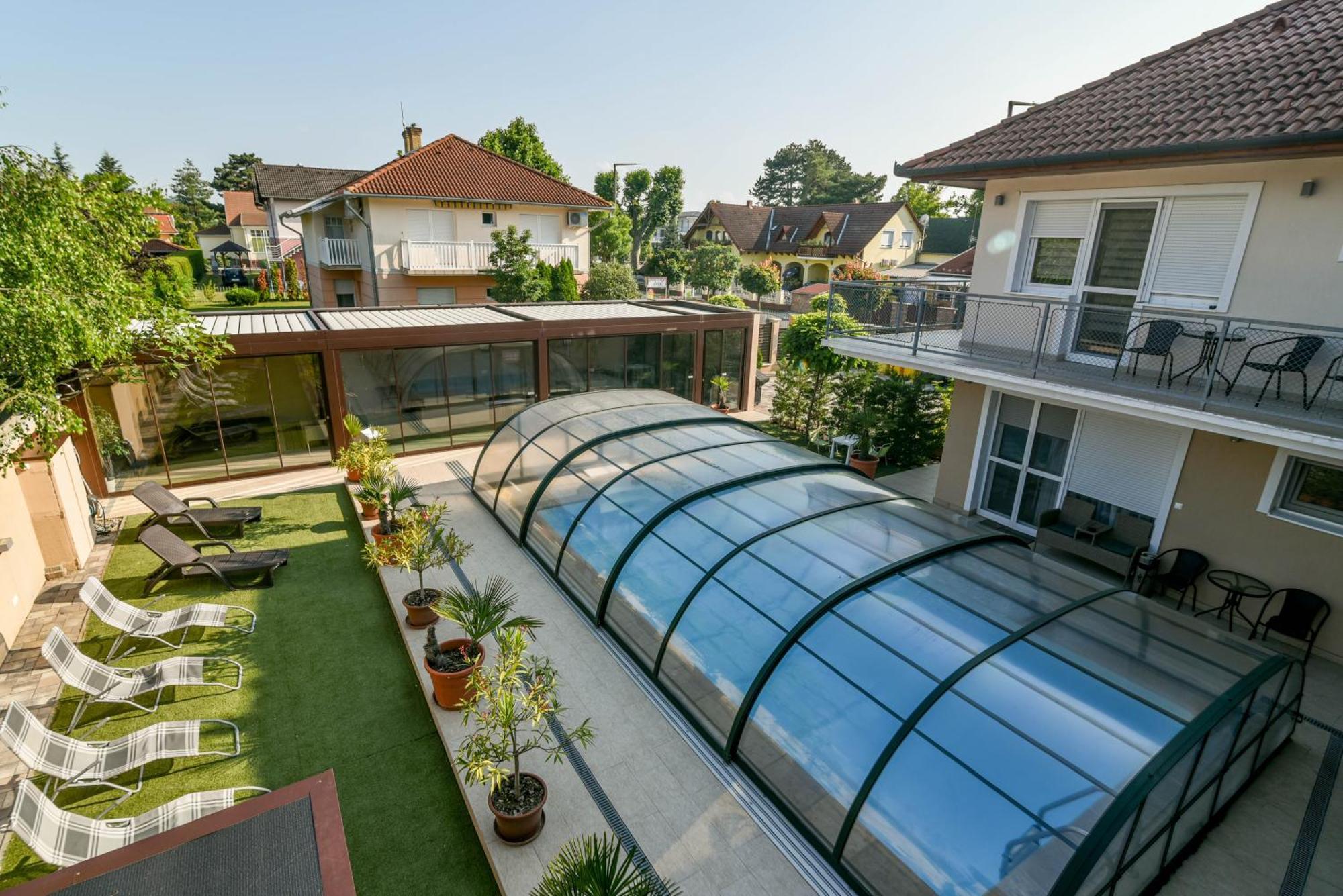 Happy Apartments Balatonlelle Exterior photo